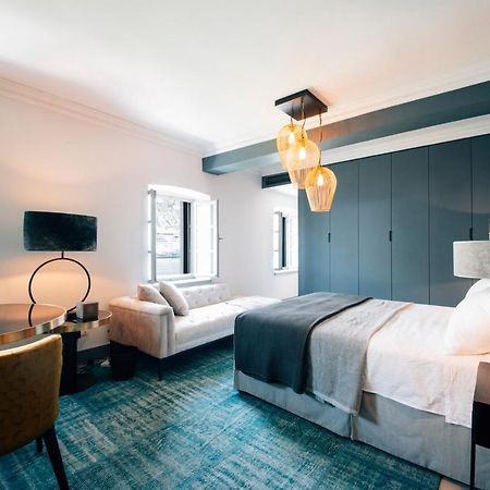 Palazzo Sbutega Bed & Breakfast Котор Екстериор снимка