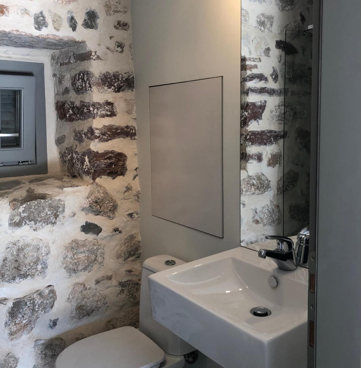 Palazzo Sbutega Bed & Breakfast Котор Екстериор снимка