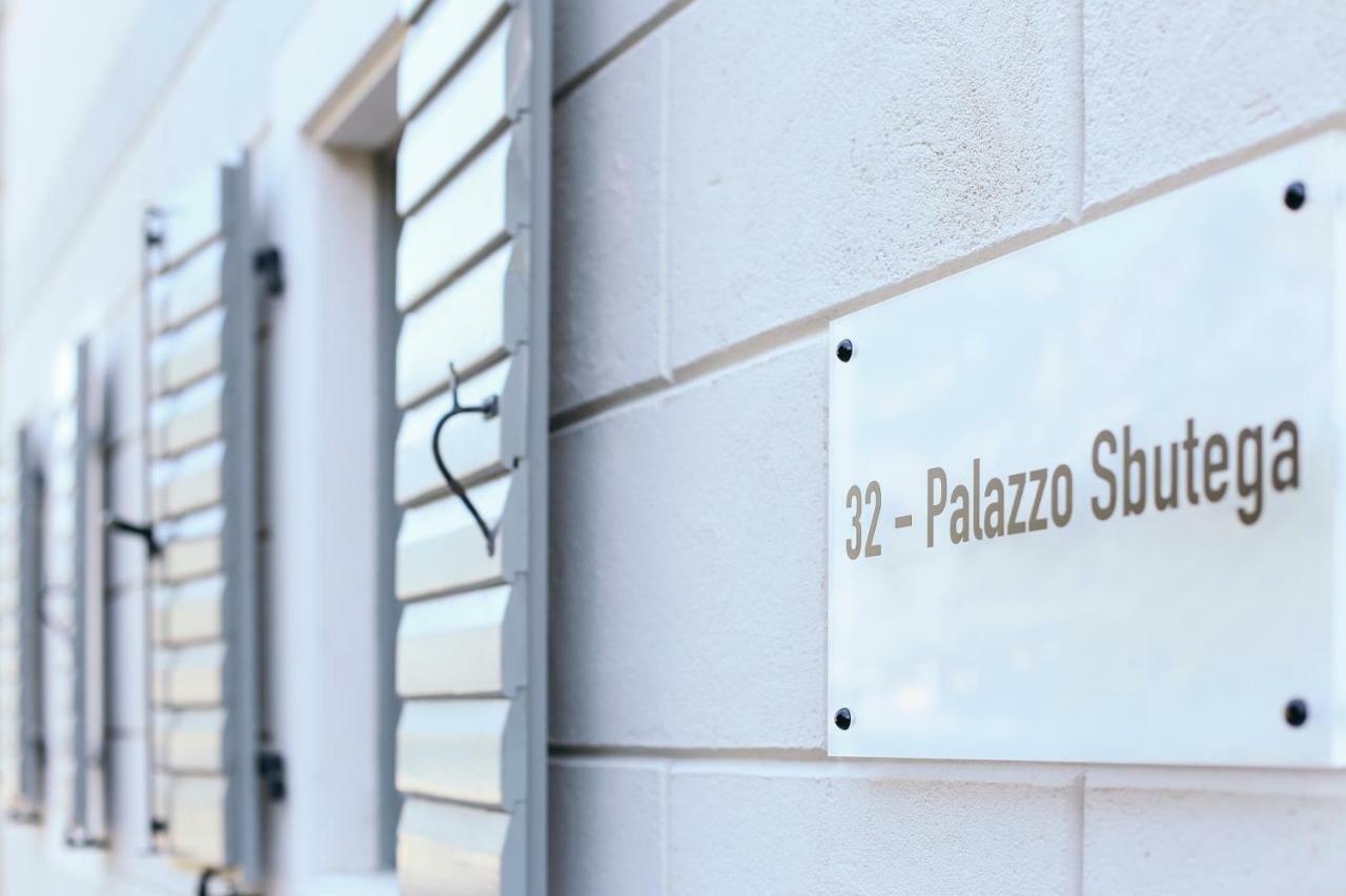 Palazzo Sbutega Bed & Breakfast Котор Екстериор снимка